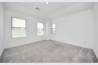 8650 Bar Harbor Drive, Baytown, TX 77521 - Photo 17