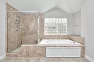 650 Westcross St, Houston, TX 77018 - Photo 21