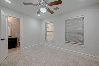 5226 Kiam Street #1002, Houston, TX 77007 - Photo 17