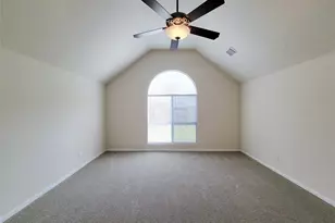 8410 Major Blizzard Dr, Houston, TX 77089 - Photo 21