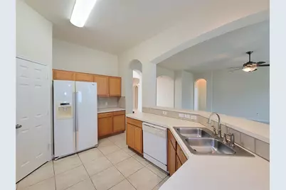 8410 Major Blizzard Drive, Houston, TX 77089 - Photo 15