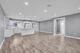 6930 Neff St, Houston, TX 77074 - Photo 13