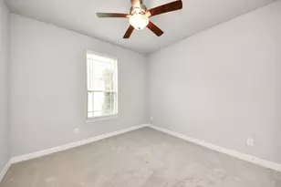 241 Woodhaven Dr, West Columbia, TX 77486 - Photo 33