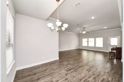 241 Woodhaven Drive, West Columbia, TX 77486 - Photo 11