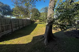 205 Baber St, Brenham, TX 77833 - Photo 13