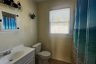 205 Baber St, Brenham, TX 77833 - Photo 11