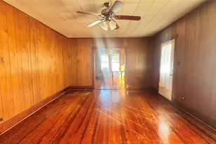 205 Baber St, Brenham, TX 77833 - Photo 3