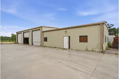 3303 Holy Road, Crosby, TX 77532 - Photo 21