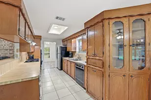 3303 Holy Rd, Crosby, TX 77532 - Photo 9