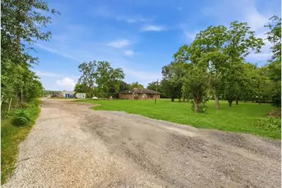 3303 Holy Road, Crosby, TX 77532 - Photo 3