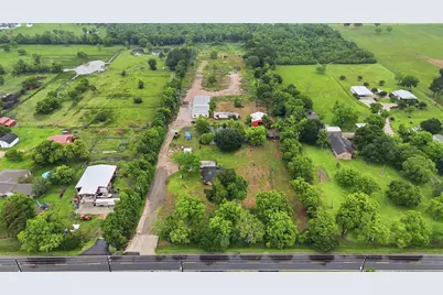 3303 Holy Road, Crosby, TX 77532 - Photo 27
