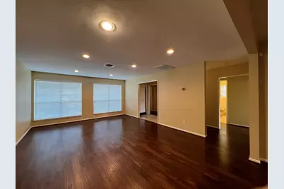 9619 Beverlyhill Street, Houston, TX 77063 - Photo 5