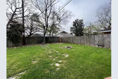 9619 Beverlyhill Street, Houston, TX 77063 - Photo 17