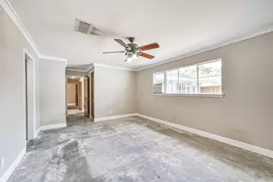 16511 Clearcrest Dr, Houston, TX 77059 - Photo 15