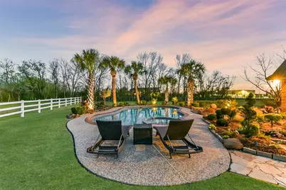 1511 Old Alvin Road, Pearland, TX 77581 - Photo 31