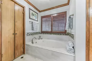 1511 Old Alvin Rd, Pearland, TX 77581 - Photo 21