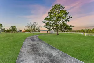 1511 Old Alvin Rd, Pearland, TX 77581 - Photo 37