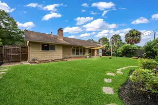 1307 Creek Hollow Dr, Seabrook, TX 77586 - Photo 25
