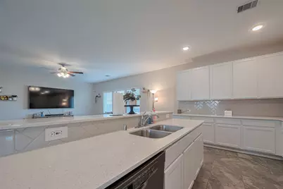 2446 Palisade Crest Drive, Rosharon, TX 77583 - Photo 13