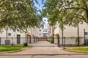 2005 Hickory St, Houston, TX 77007 - Photo 3