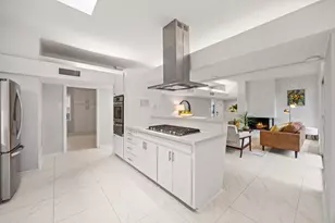 12803 Hansel Ln, Houston, TX 77024 - Photo 7