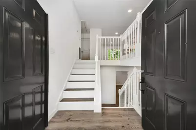 33 Kittiwake Court, The Woodlands, TX 77380 - Photo 7