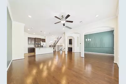 10606 Shadow Elm Court, Houston, TX 77043 - Photo 29