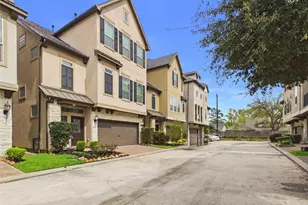 10606 Shadow Elm Ct, Houston, TX 77043 - Photo 1