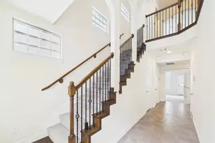 10606 Shadow Elm Ct, Houston, TX 77043 - Photo 7