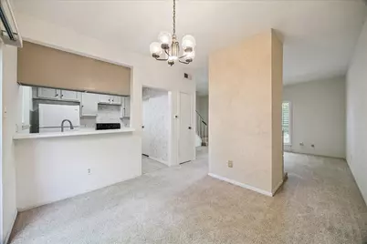 11711 Memorial Drive #203, Houston, TX 77024 - Photo 3