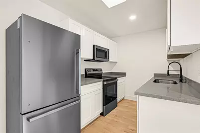 800 Post Oak Boulevard #34, Houston, TX 77056 - Photo 7