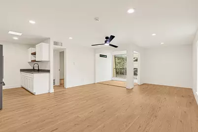 800 Post Oak Boulevard #34, Houston, TX 77056 - Photo 1