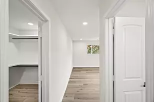 3011 Freshmeadows Dr, Houston, TX 77063 - Photo 33