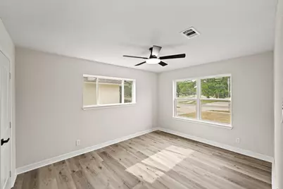 3011 Freshmeadows Drive, Houston, TX 77063 - Photo 39