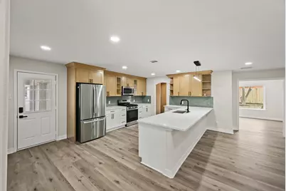 3011 Freshmeadows Drive, Houston, TX 77063 - Photo 15