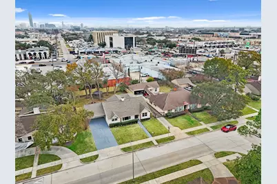 3011 Freshmeadows Drive, Houston, TX 77063 - Photo 45