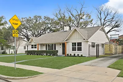 3011 Freshmeadows Drive, Houston, TX 77063 - Photo 47