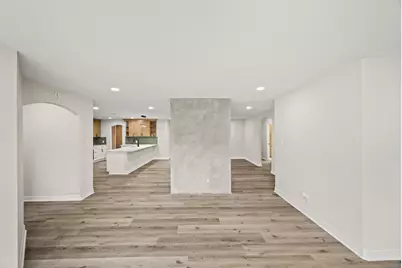 3011 Freshmeadows Drive, Houston, TX 77063 - Photo 9