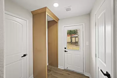 3011 Freshmeadows Drive, Houston, TX 77063 - Photo 39