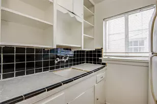 1828 W Main St, Houston, TX 77098 - Photo 19