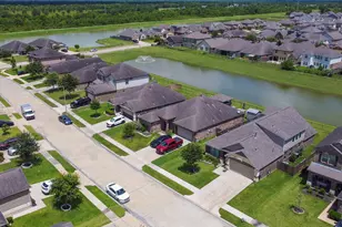 726 Rim Water Dr, Alvin, TX 77511 - Photo 47