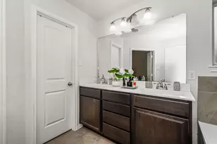 726 Rim Water Dr, Alvin, TX 77511 - Photo 23