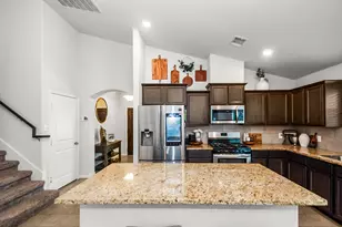 726 Rim Water Dr, Alvin, TX 77511 - Photo 15
