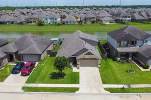 726 Rim Water Dr, Alvin, TX 77511 - Photo 39