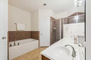 206 Volute Dr, Rosharon, TX 77583 - Photo 7