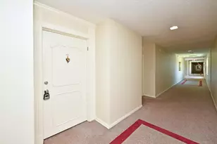 2600 Bellefontaine St, Houston, TX 77025 - Photo 9
