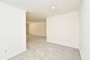 2600 Bellefontaine St, Houston, TX 77025 - Photo 27