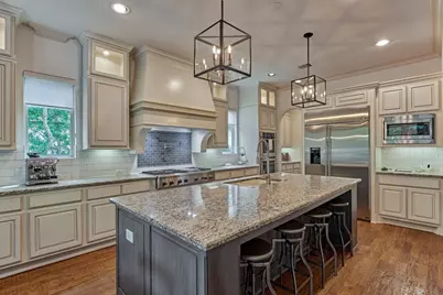 59 Freesia Court, The Woodlands, TX 77375 - Photo 17
