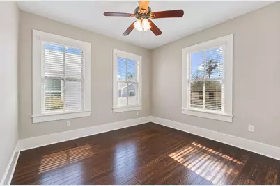 2917 Avenue Q, Galveston, TX 77550 - Photo 13