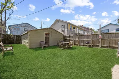 2917 Avenue Q, Galveston, TX 77550 - Photo 23